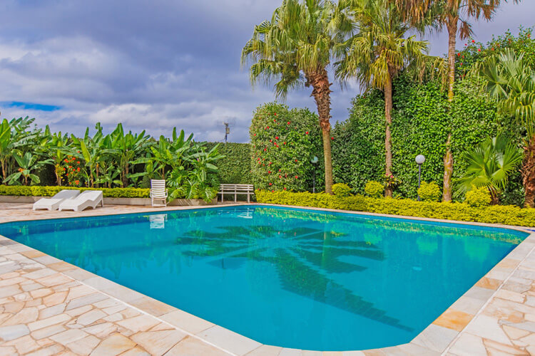 Hotel em Cascavel, Paraná com Melhor Preço, Café da Manhã incluso e WiFi