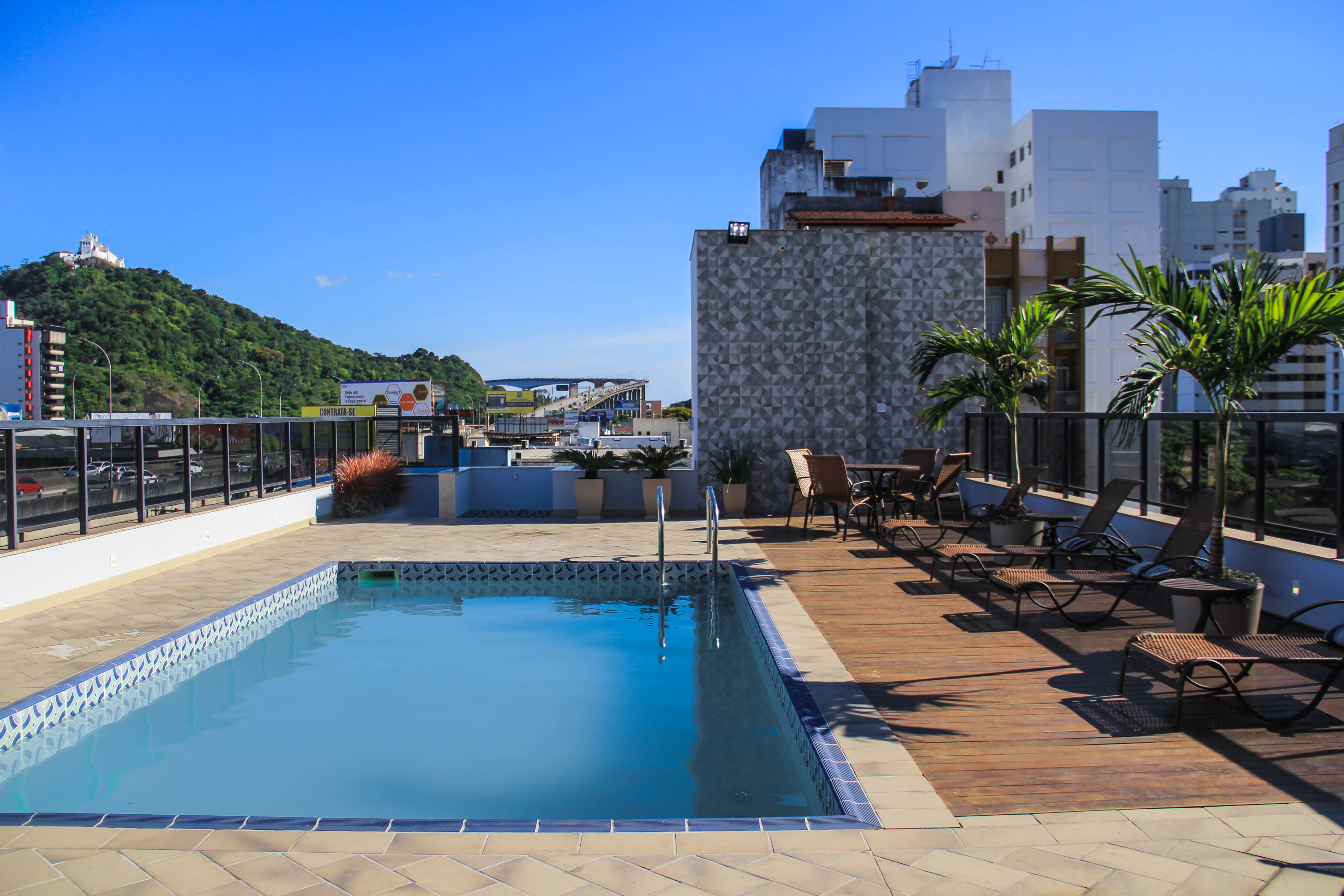 Hotel em Vila Velha, na Praia da Costa -ES | Champagnat Praia Hotel